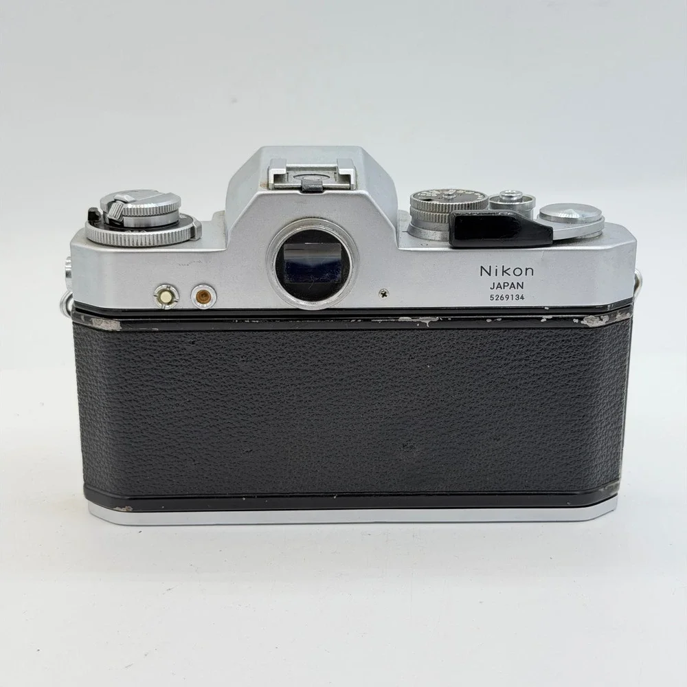Nikon Nikkormat EL 35mm SLR Film Camera Body Silver Black Japan 5269134 TESTED